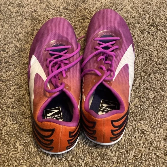 Brooks Mach 17 Spikeless Medium Track Flats Pink Orange 8.5 - Picture 3 of 12